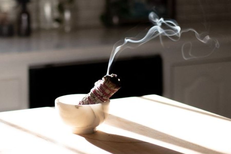 Cách xông nhà giải xui, đuổi tà khí