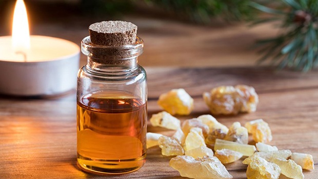 Tinh dầu trầm hương có tác dụng gì?